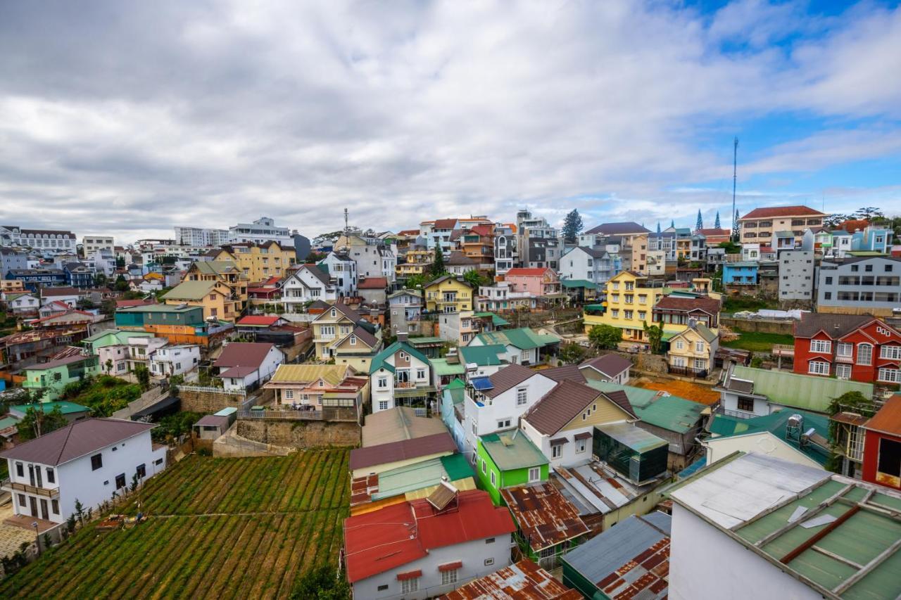 Ngan Pho Studio & Hotel Da Lat Exterior photo